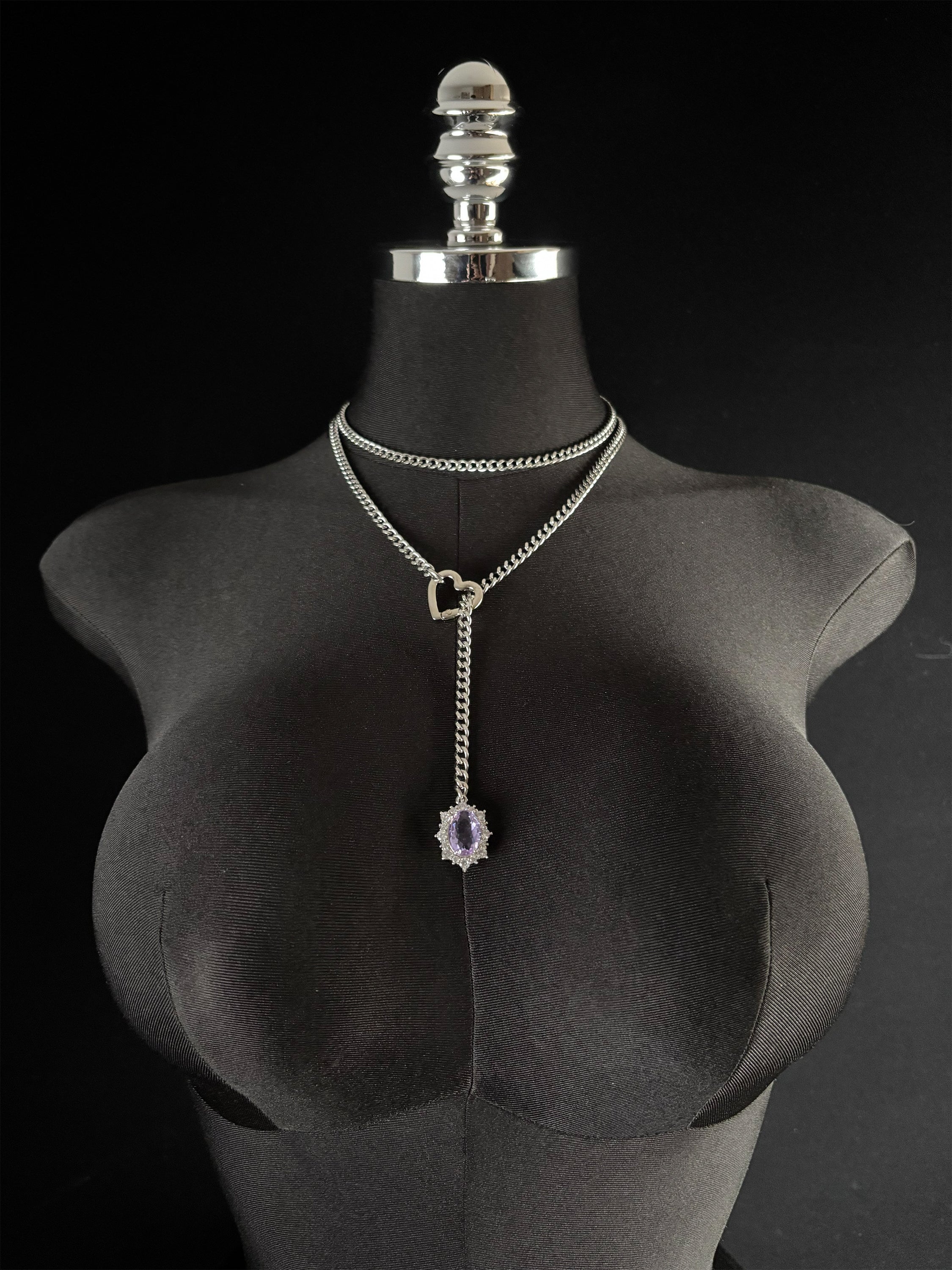 LoveChains™ - Gemstone Charm Loop Choker